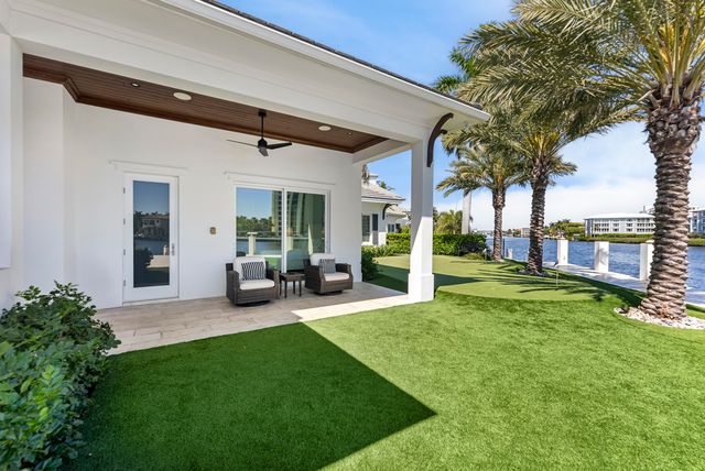 976 Cypress Drive, Delray Beach, FL 33483