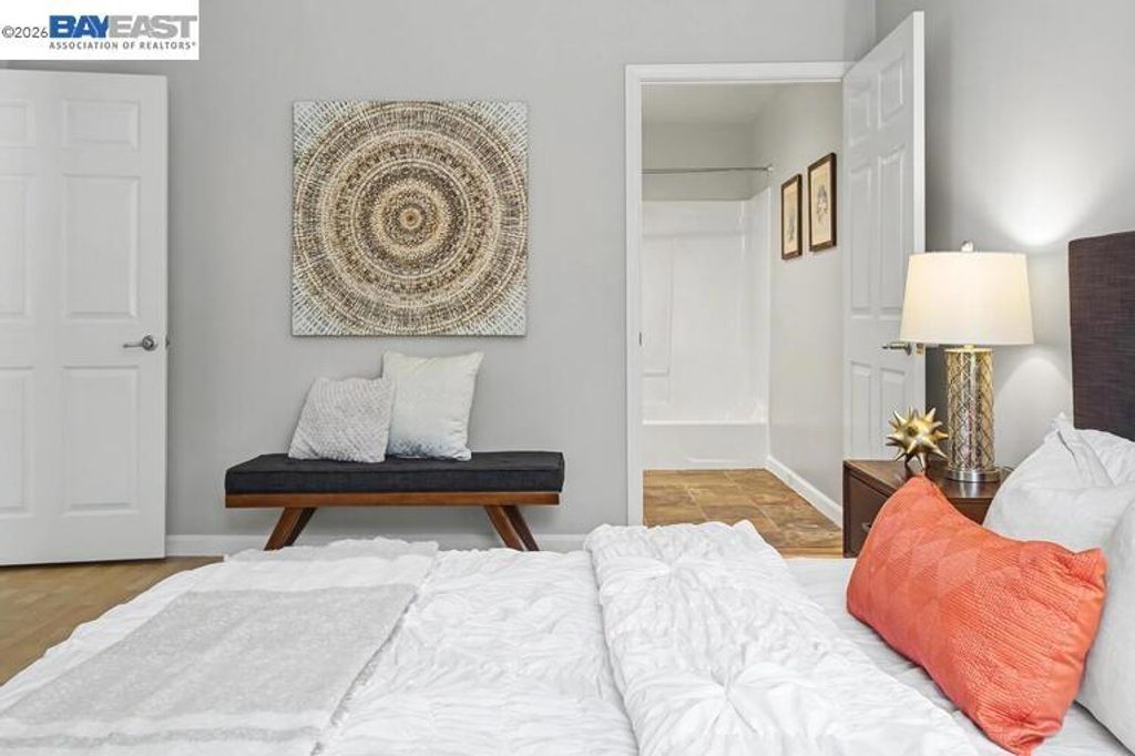 Image 20 of property listing at 401 S Norfolk St 216, San Mateo, CA 94401