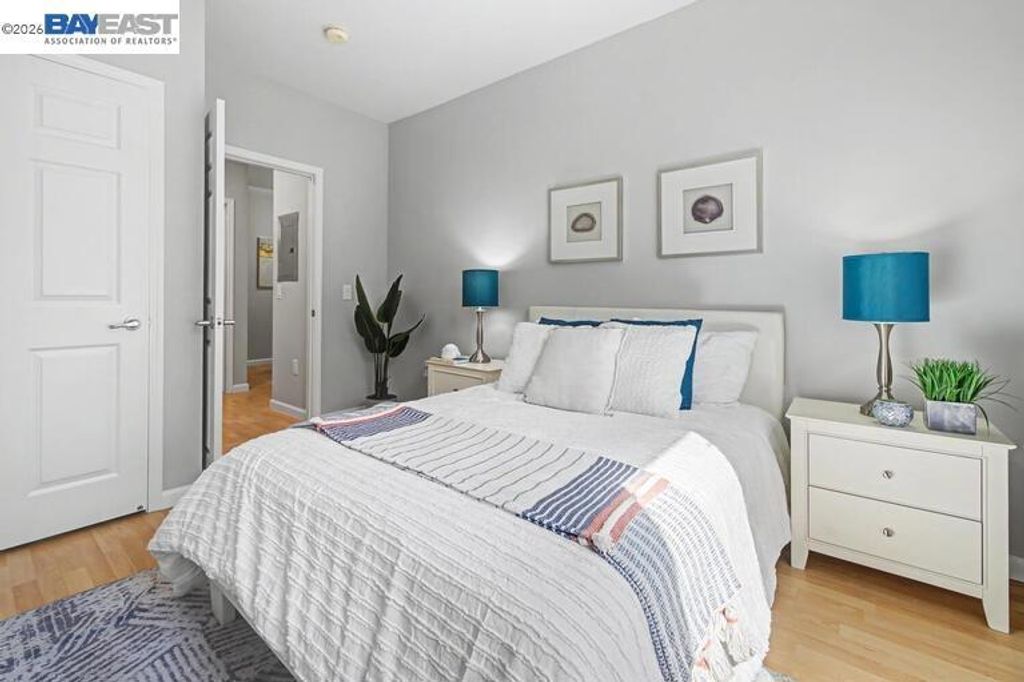 Image 25 of property listing at 401 S Norfolk St 216, San Mateo, CA 94401