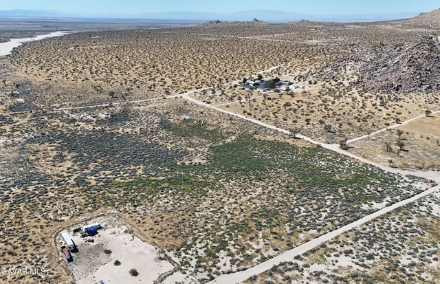 Longview Road, Palmdale, CA 93550