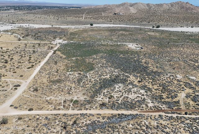 Longview Road, Palmdale, CA 93550