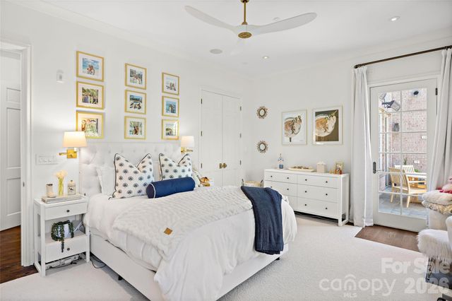 182 Cherokee Road, Charlotte, NC 28207