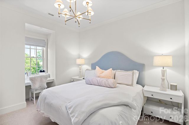 182 Cherokee Road, Charlotte, NC 28207