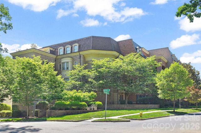 182 Cherokee Road, Charlotte, NC 28207