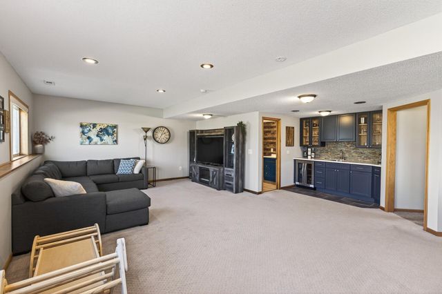 2605 King Avenue, Shakopee, MN 55379