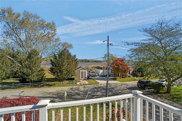 4 Read Avenue, Warren, RI 02885