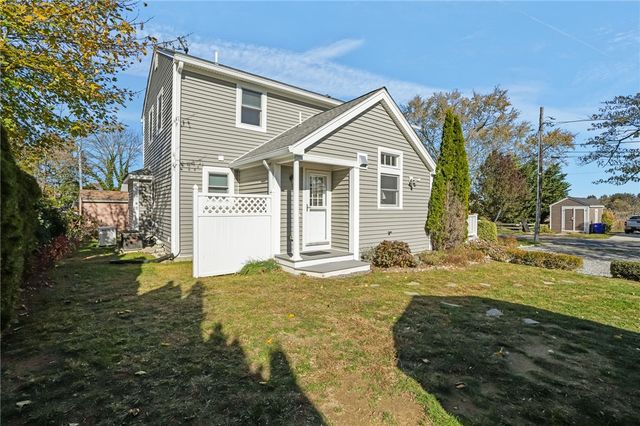 4 Read Avenue, Warren, RI 02885