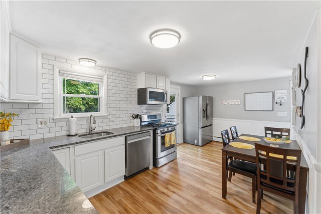 29 Dix Avenue, Johnston, RI 02919