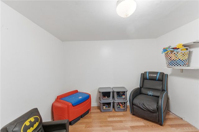 29 Dix Avenue, Johnston, RI 02919