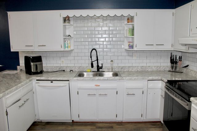 6658 KY-10, Tollesboro, KY 41189