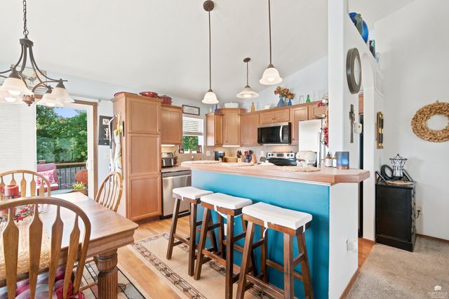 732 Fossilridge Circle, Manhattan, KS 66503