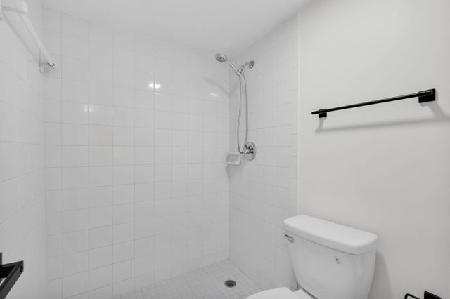 2517 S 17th Street 102, Fort Pierce, FL 34982
