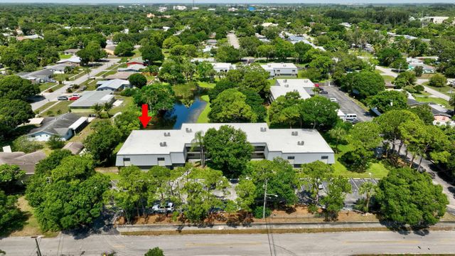 2517 S 17th Street 102, Fort Pierce, FL 34982