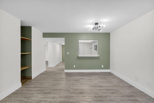 2517 S 17th Street 102, Fort Pierce, FL 34982