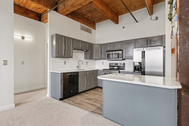 940 Monroe Avenue NW 341, Grand Rapids, MI 49503