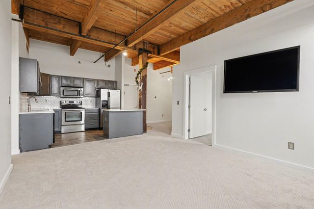 940 Monroe Avenue NW 341, Grand Rapids, MI 49503