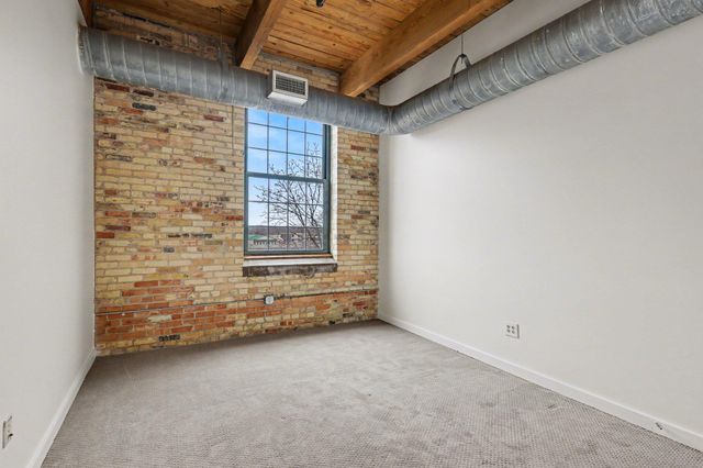 940 Monroe Avenue NW 341, Grand Rapids, MI 49503