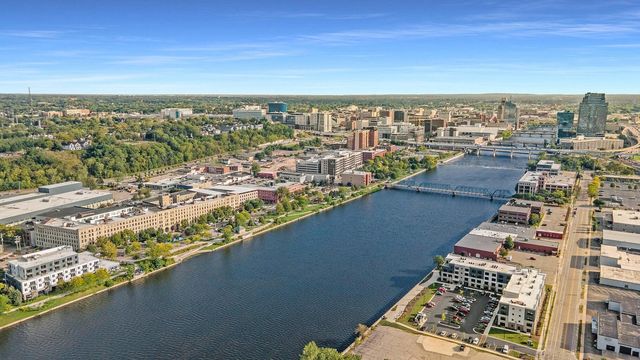 940 Monroe Avenue NW 341, Grand Rapids, MI 49503