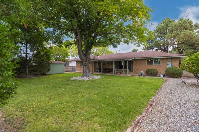 7212 CARRIVEAU Avenue NE, Albuquerque, NM 87110