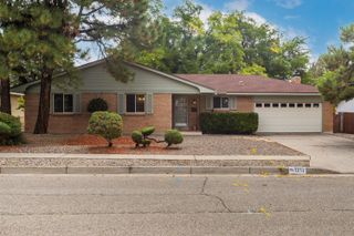 7212 CARRIVEAU Avenue NE, Albuquerque, NM 87110