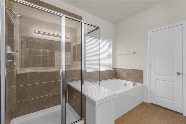 1725 Birds Eye Road, Fort Worth, TX 76177