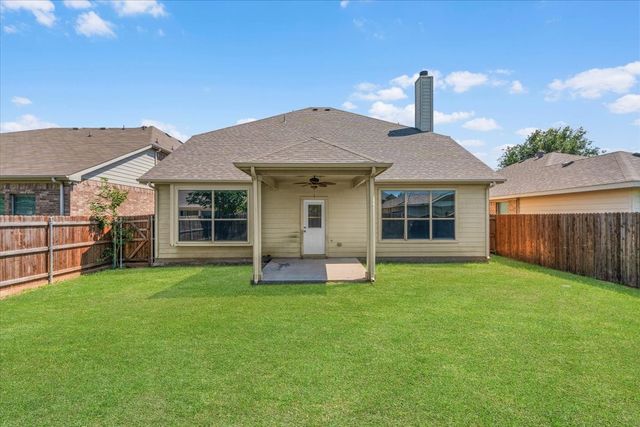 1725 Birds Eye Road, Fort Worth, TX 76177