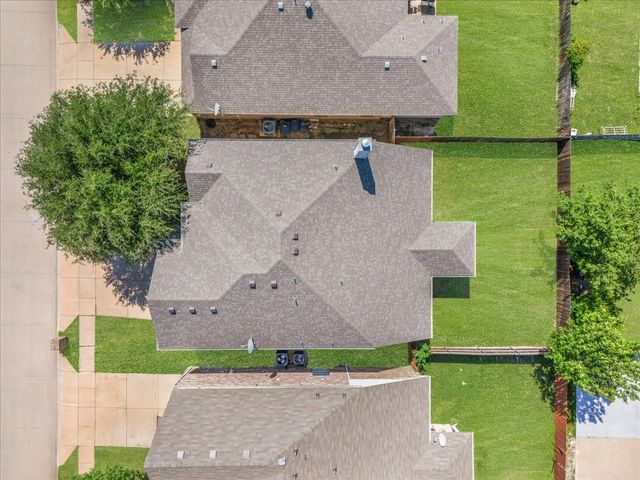 1725 Birds Eye Road, Fort Worth, TX 76177