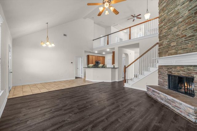 1725 Birds Eye Road, Fort Worth, TX 76177