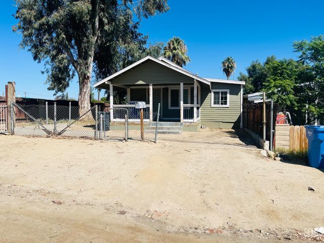 104 Pico Street, Taft, CA 93268