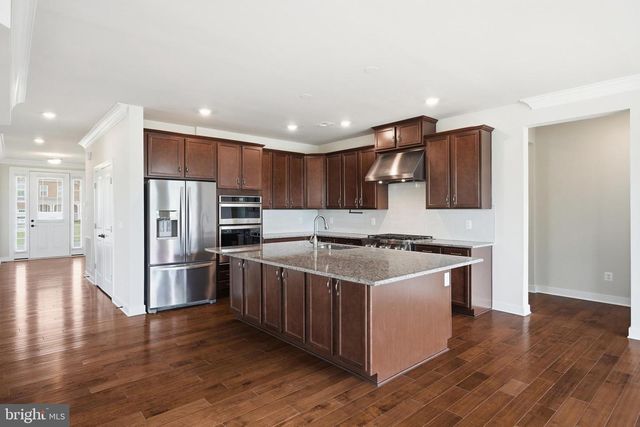 43020 CATTAIL MARSH PL, Leesburg, VA 20175