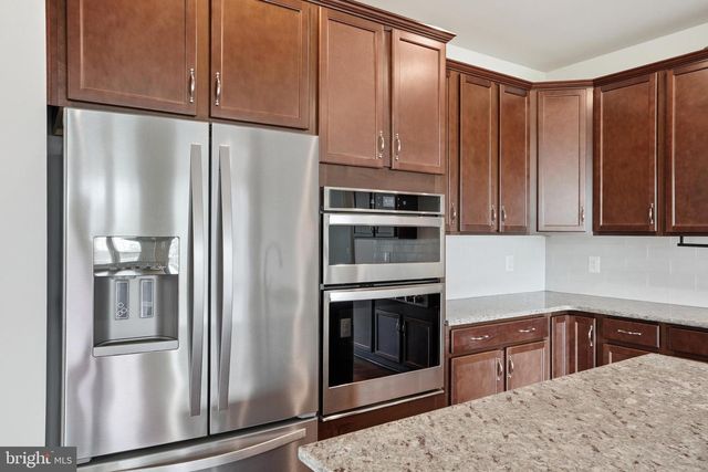 43020 CATTAIL MARSH PL, Leesburg, VA 20175