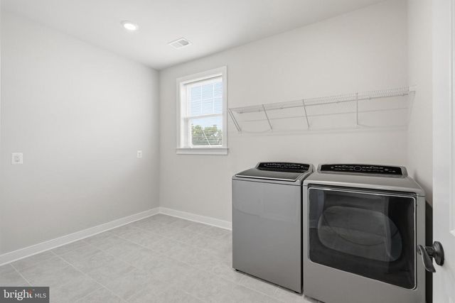 43020 CATTAIL MARSH PL, Leesburg, VA 20175