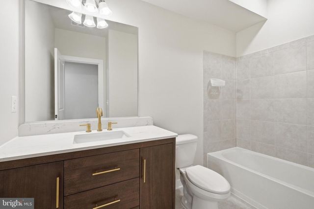 43020 CATTAIL MARSH PL, Leesburg, VA 20175