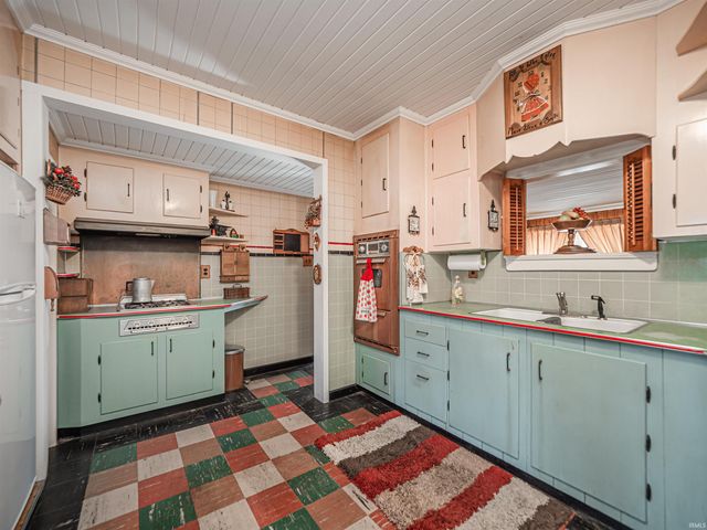 2917 Culverson Avenue, Evansville, IN 47714