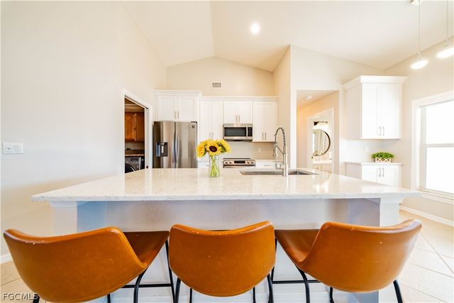 1910 NW 1st PL, Cape Coral, FL 33993