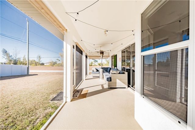 1910 NW 1st PL, Cape Coral, FL 33993