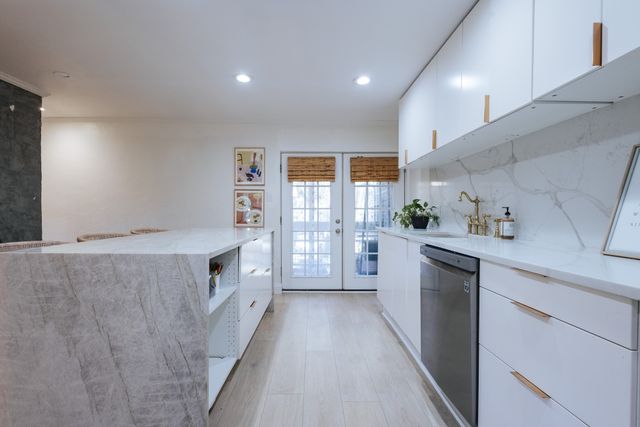 5916 Birchbrook Drive 228, Dallas, TX 75206