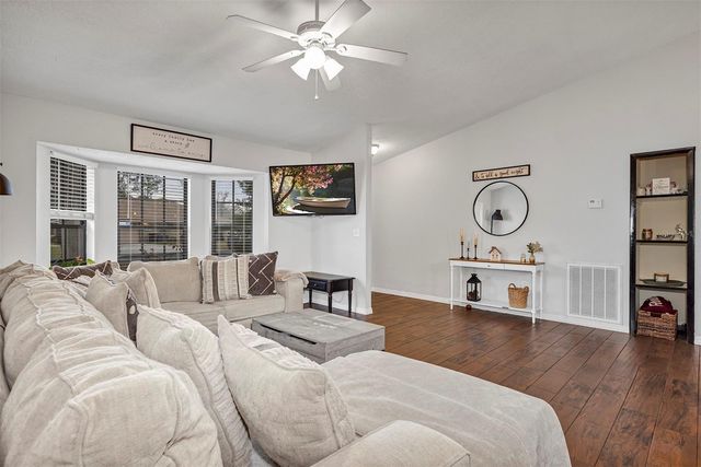 1548 BOWMANS TRAIL, Lakeland, FL 33809