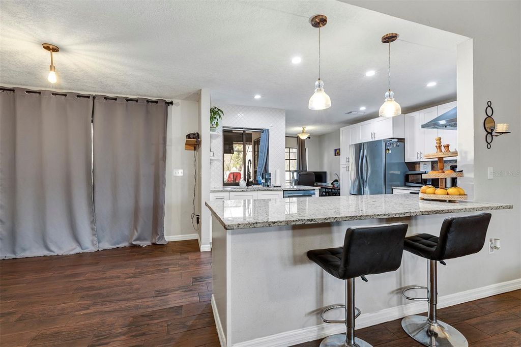 Image 25 of property listing at 1548 BOWMANS TRAIL, Lakeland, FL 33809