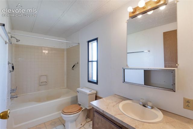 6180 Renneberger Road, Peyton, CO 80831