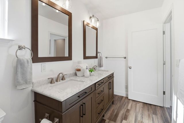 2710 Isabelle Avenue, San Mateo, CA 94403