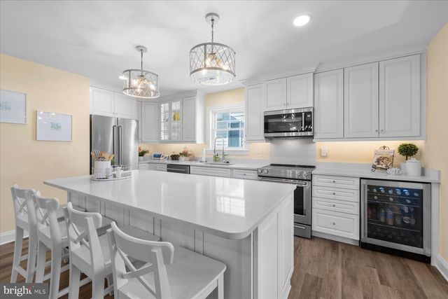 2 CONNOR LN, Bethany Beach, DE 19930