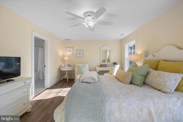 2 CONNOR LN, Bethany Beach, DE 19930