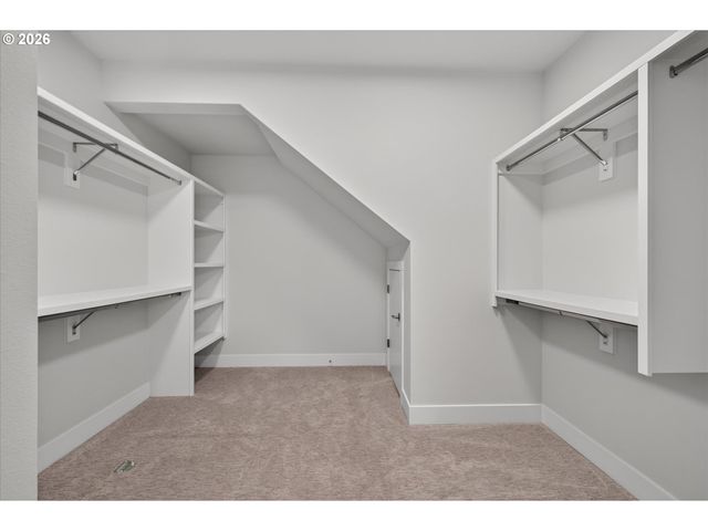 10711 Se 13TH Cir, Vancouver, WA 98664