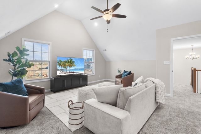 1348 Mourning Cloak Dr, Clarksville, TN 37043