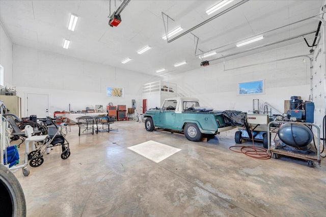 373 Richardson DR, Roanoke, VA 24019