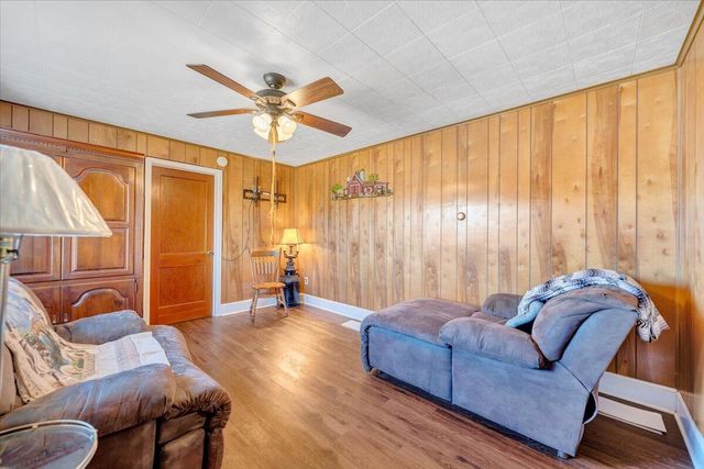 373 Richardson DR, Roanoke, VA 24019