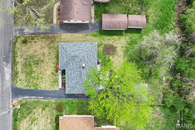 912 Dina Avenue, Collinsville, IL 62234