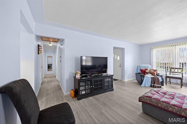 912 Dina Avenue, Collinsville, IL 62234