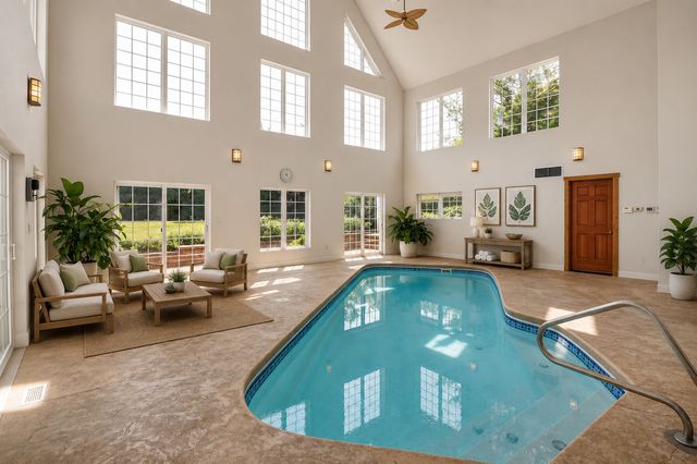 715 Marston Avenue, Glen Ellyn, IL 60137